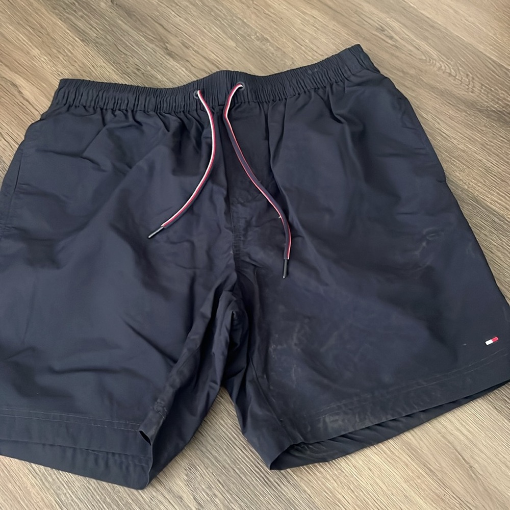 NWT Tommy Hilfiger Navy Swim Shorts with Mesh Lining - Picture 2 of 4